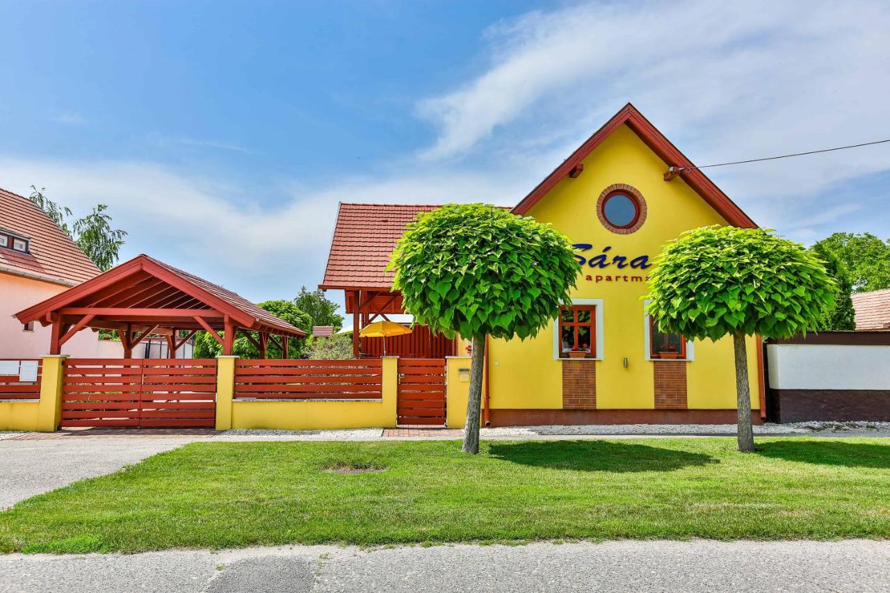 Sara-Lux Apartman Nyarliget Exterior foto